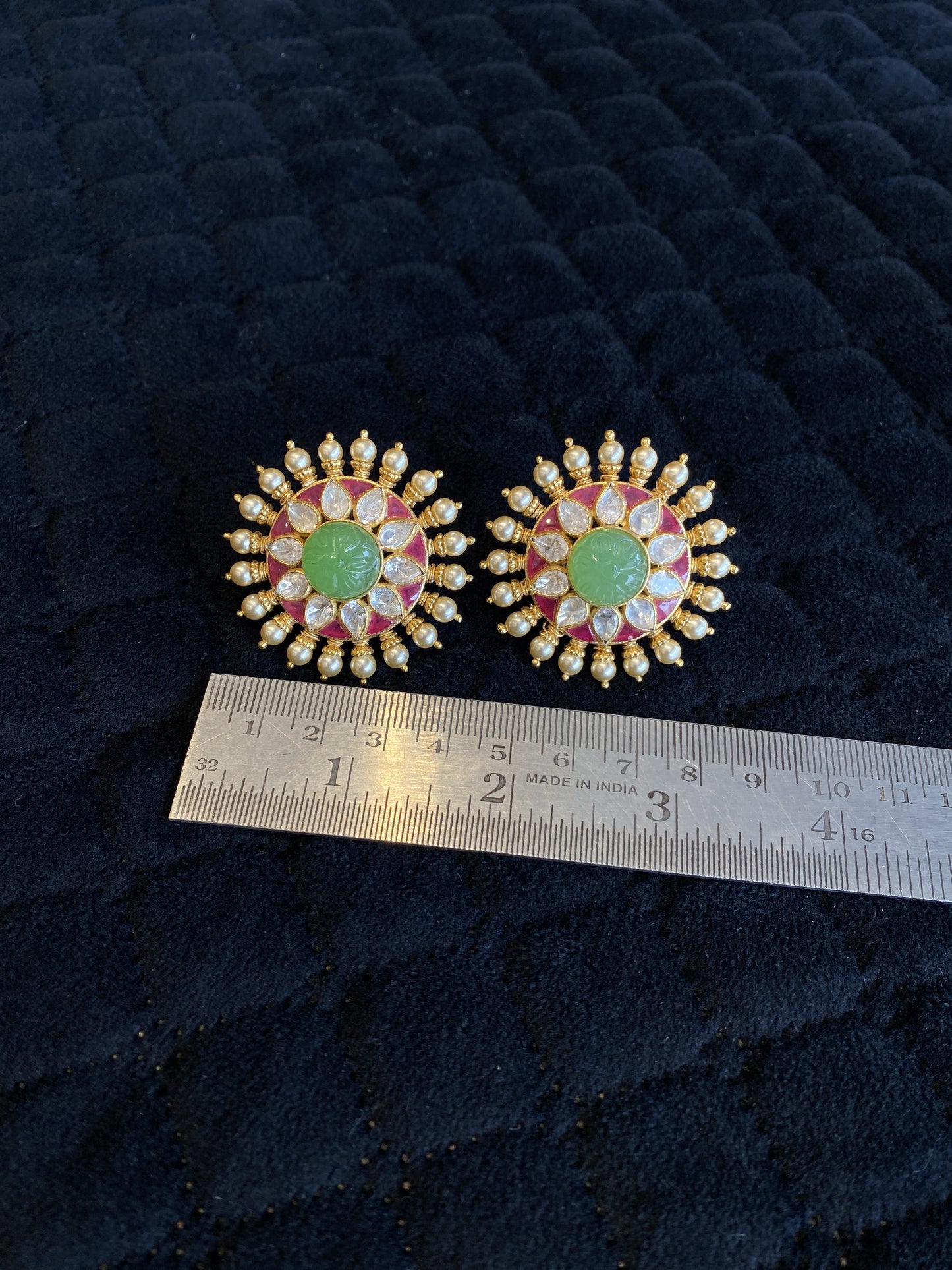 Studs - Moissanite - KLO25G70
