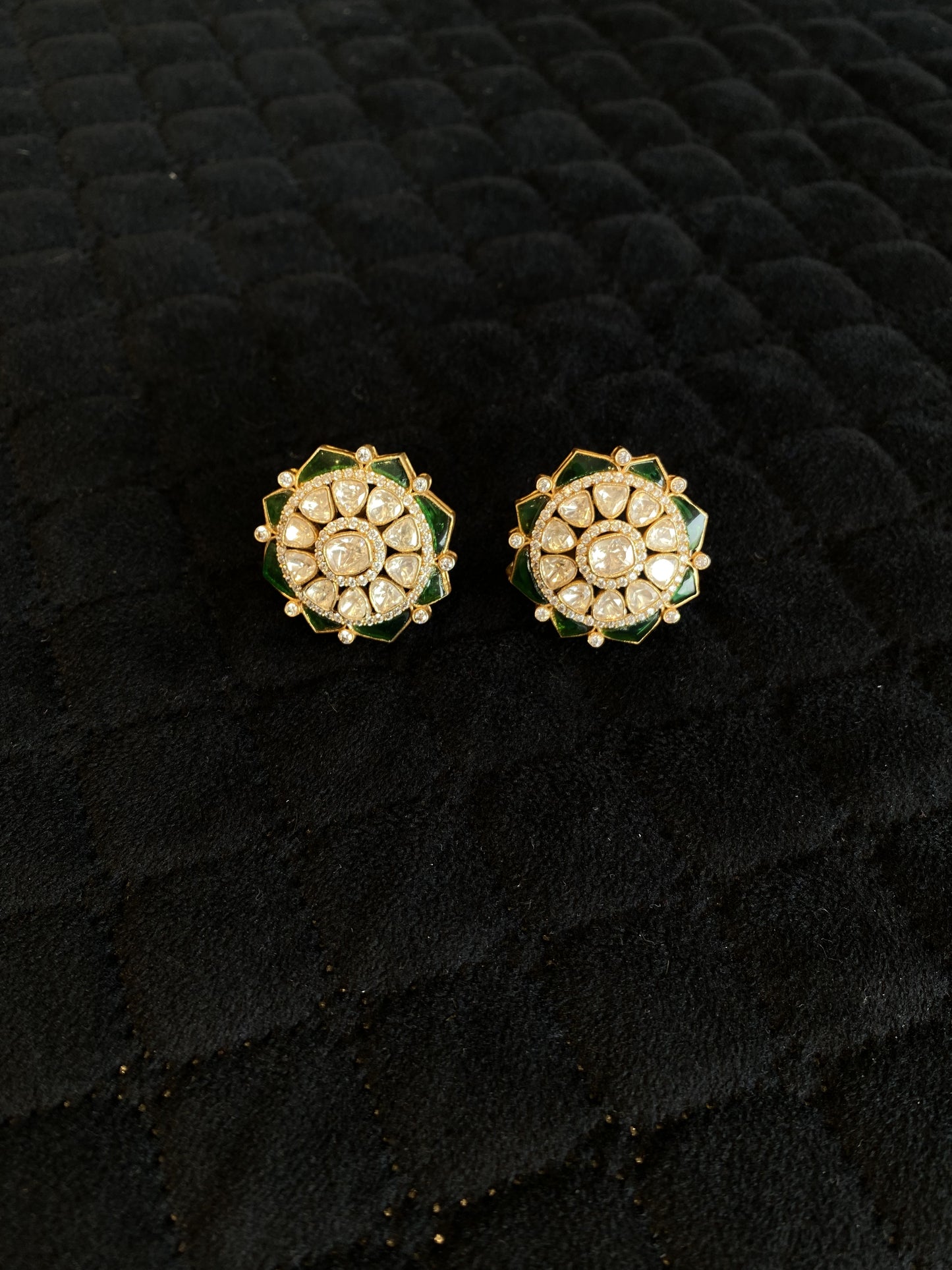 Studs - Moissanite - KLO24C328