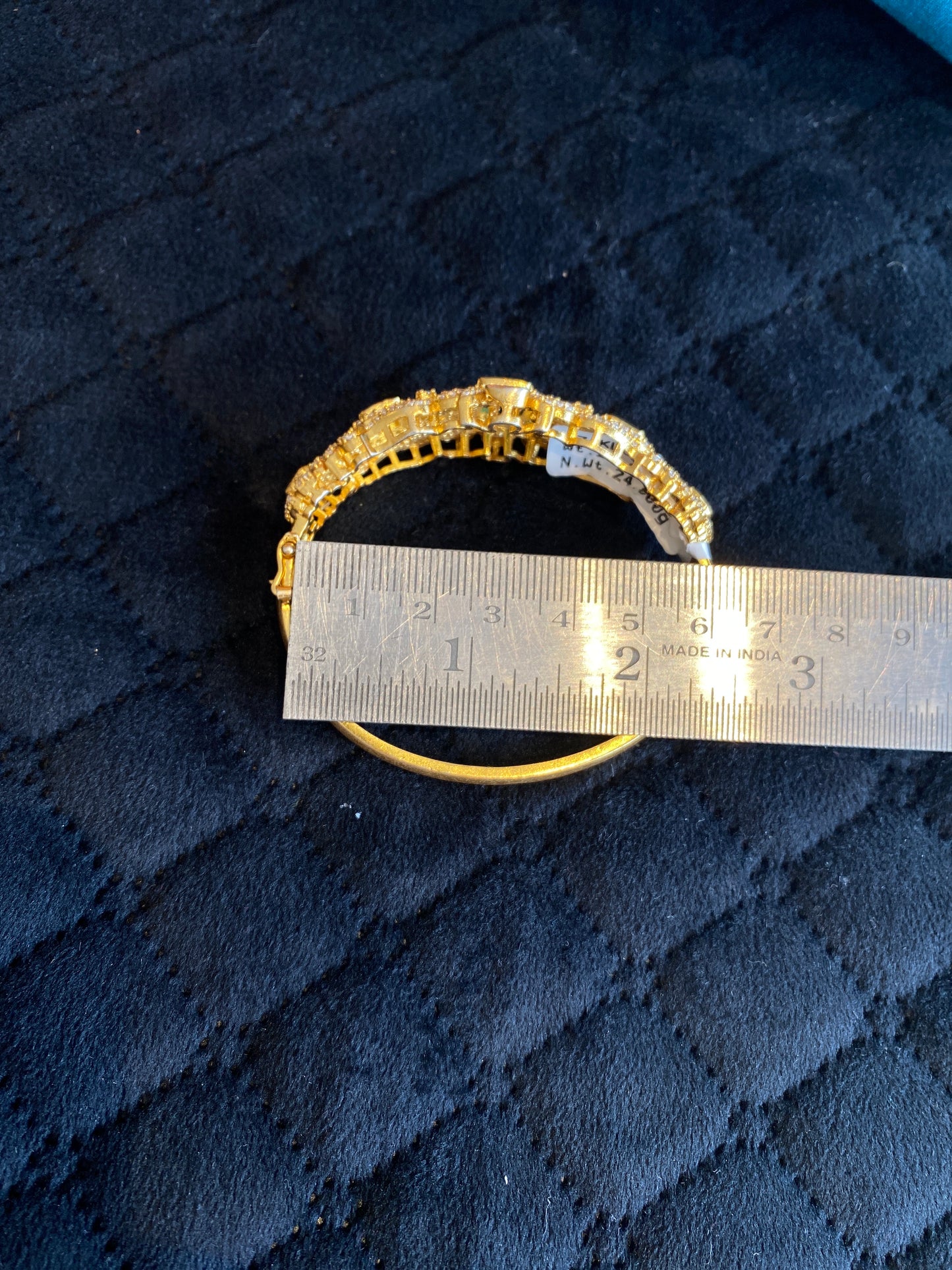 Bangles - Moissanite - KLO24E1442