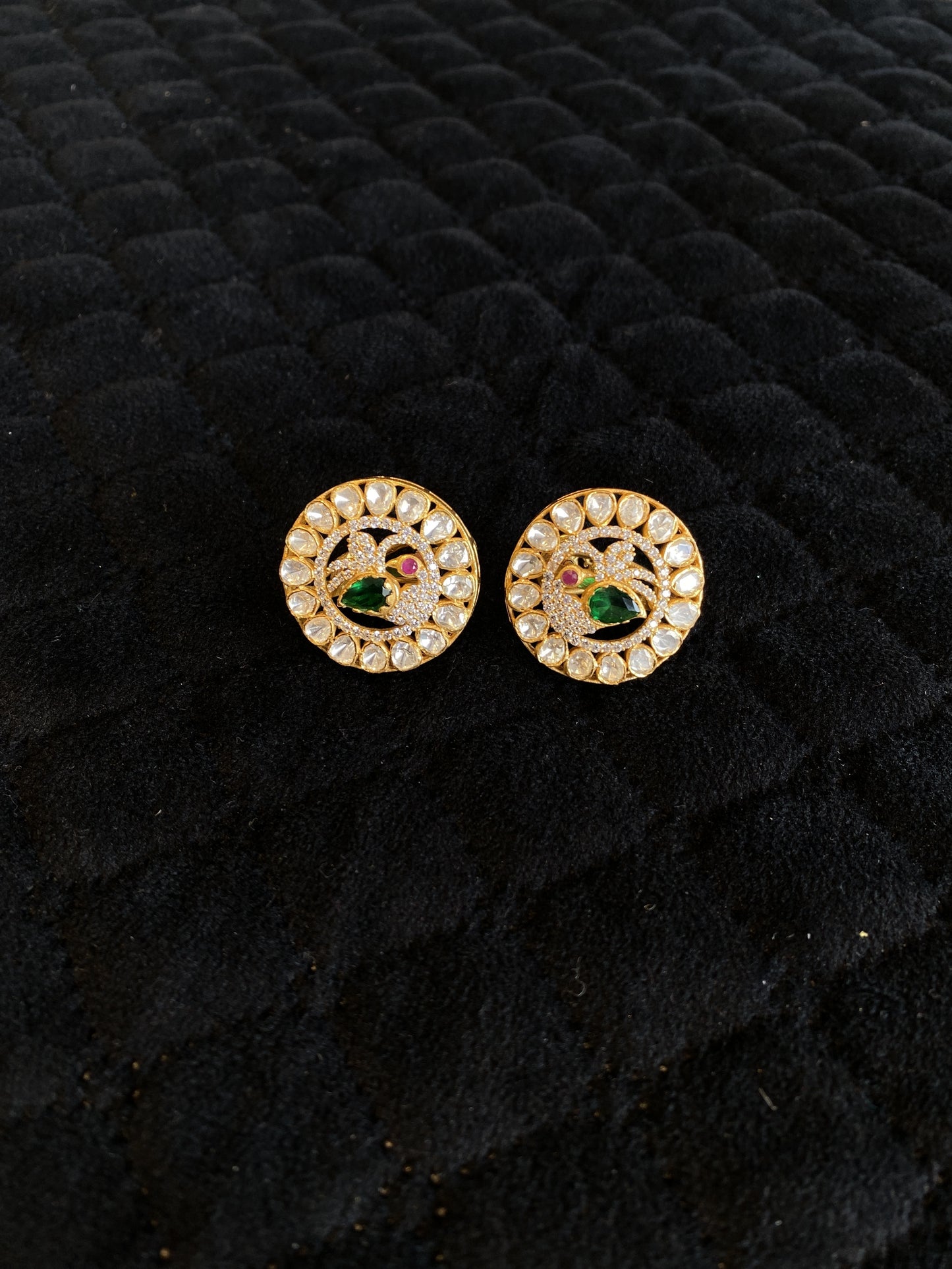 Studs - Moissanite - KLO25B64