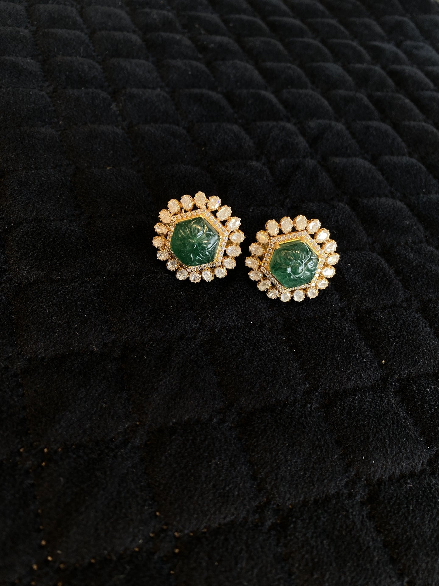 Studs - Moissanite - KLO25G77