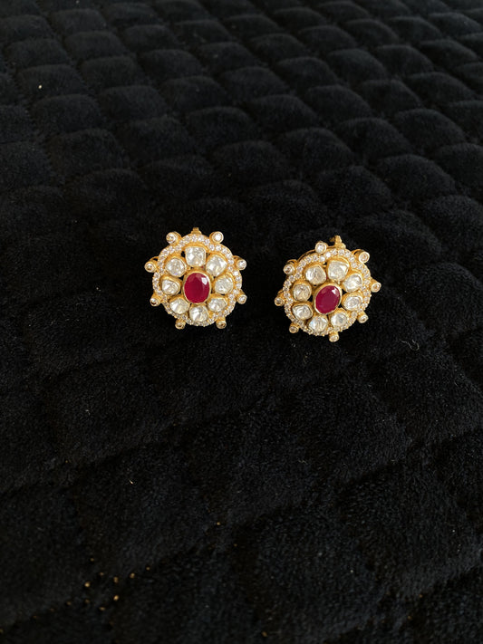 Studs - Moissanite - KLO26I102