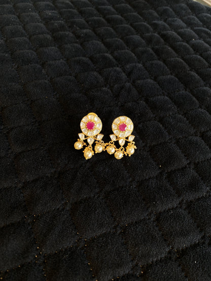 Studs - Moissanite - KLO26K84