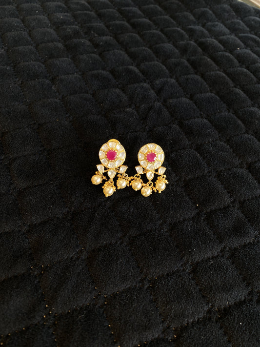 Studs - Moissanite - KLO26K84