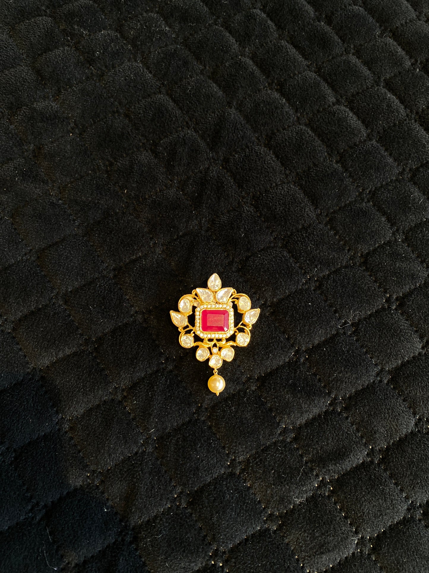 Moissanite Pendant - KLO27D42