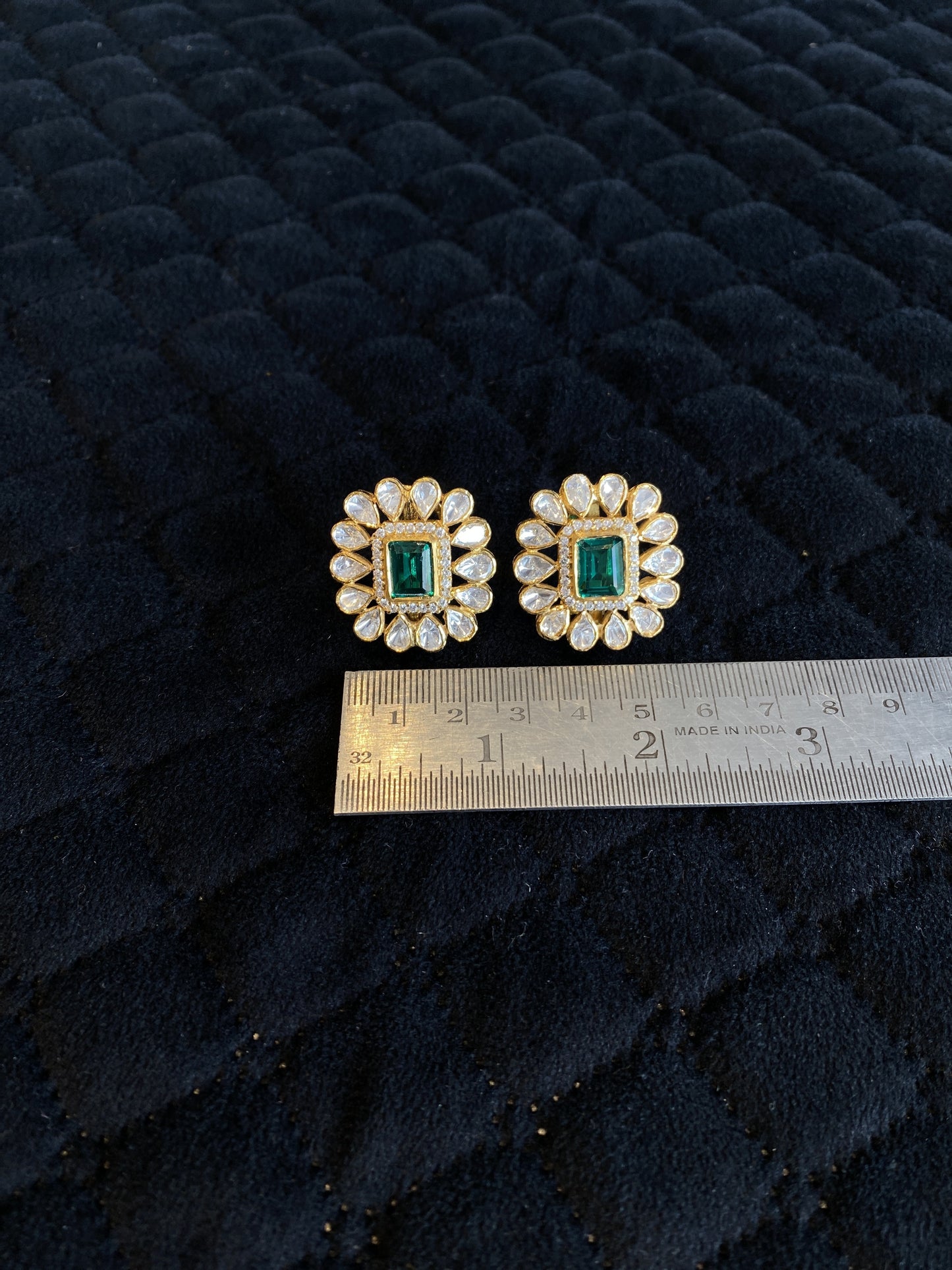 Studs - Moissanite - KLO27D50