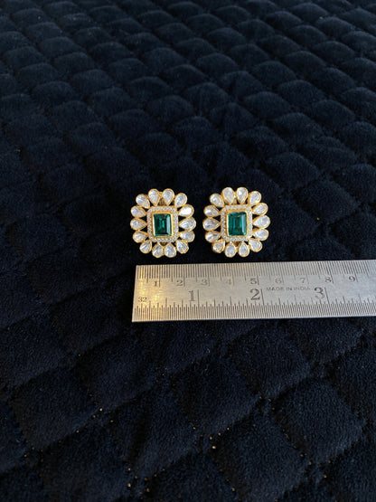 Studs - Moissanite - KLO27D50