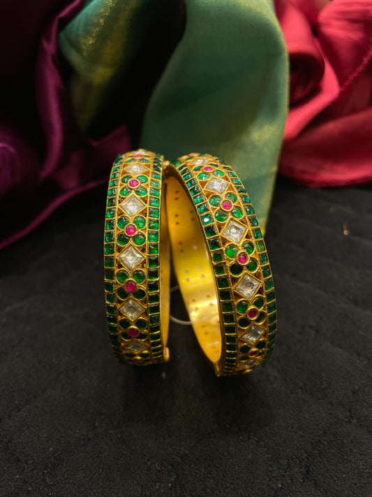 Kundan Bangles - MLO26H89