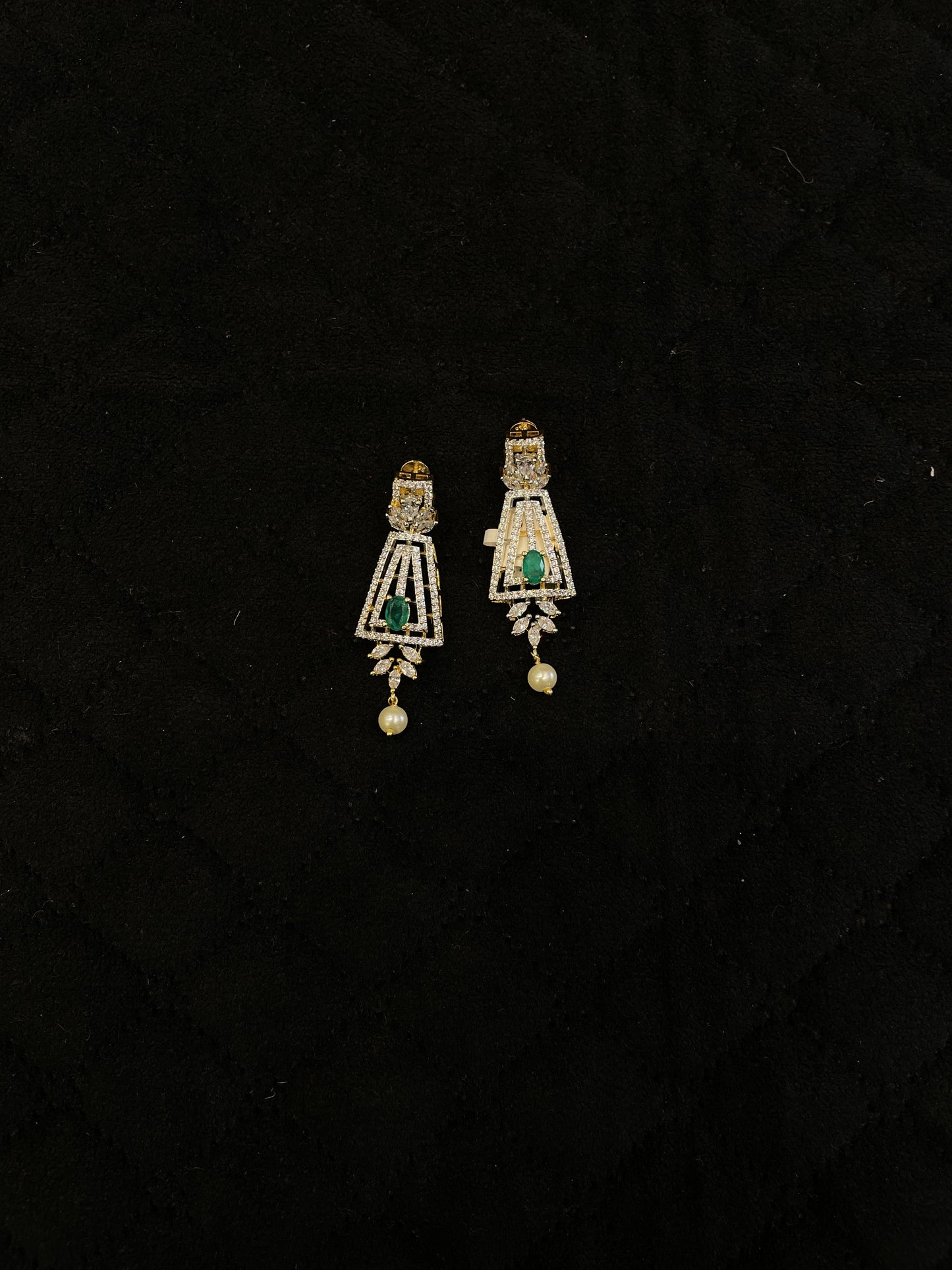 Diamond - Earrings - MLO26L154