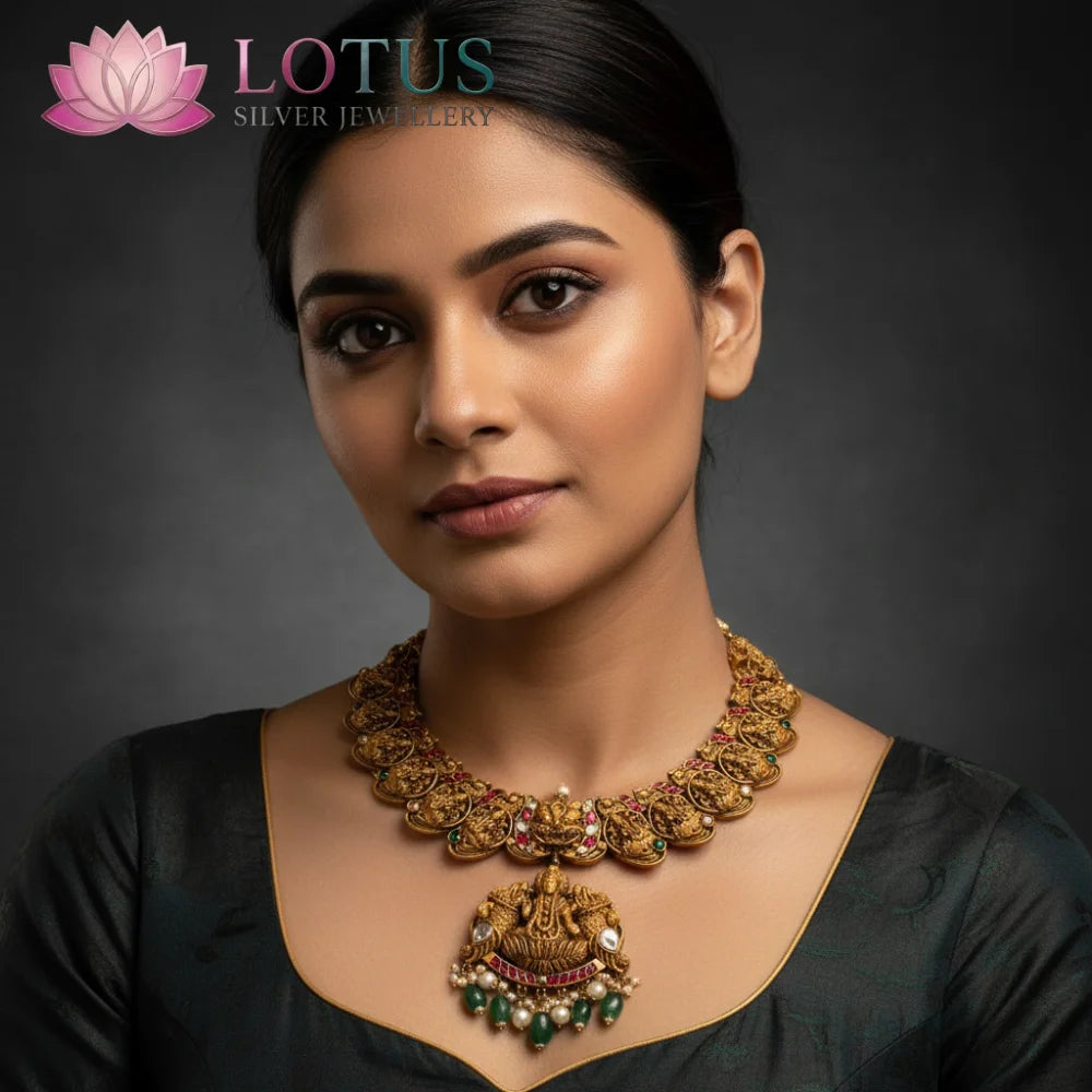 Deep Nagas Necklace - MLO26I63