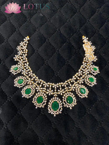 Diamond Necklaces - KLO26I39