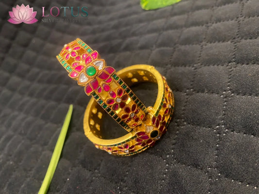 Kundan Bangles - KLO24E3056