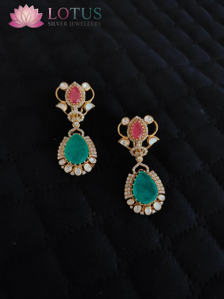 Moissanite - Earrings - KLO26M97